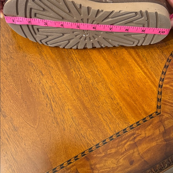 Ugg boots - Picture 12 of 12